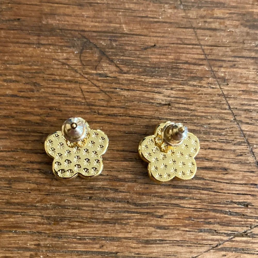 Tory Burch Logo Enamel/Gold Tone Stud Earrings NWOT